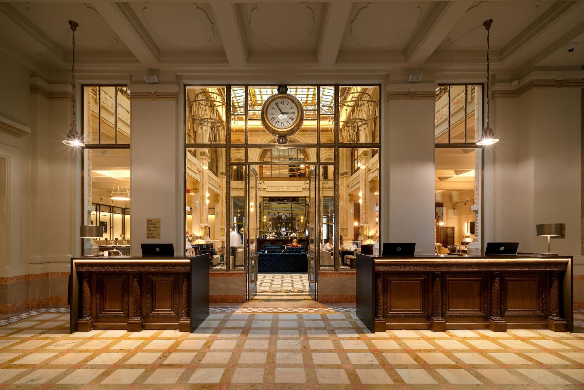 Hotel The Marmorosch Bucharest, Autograph Collection Exteriér fotografie The lobby of the hotel