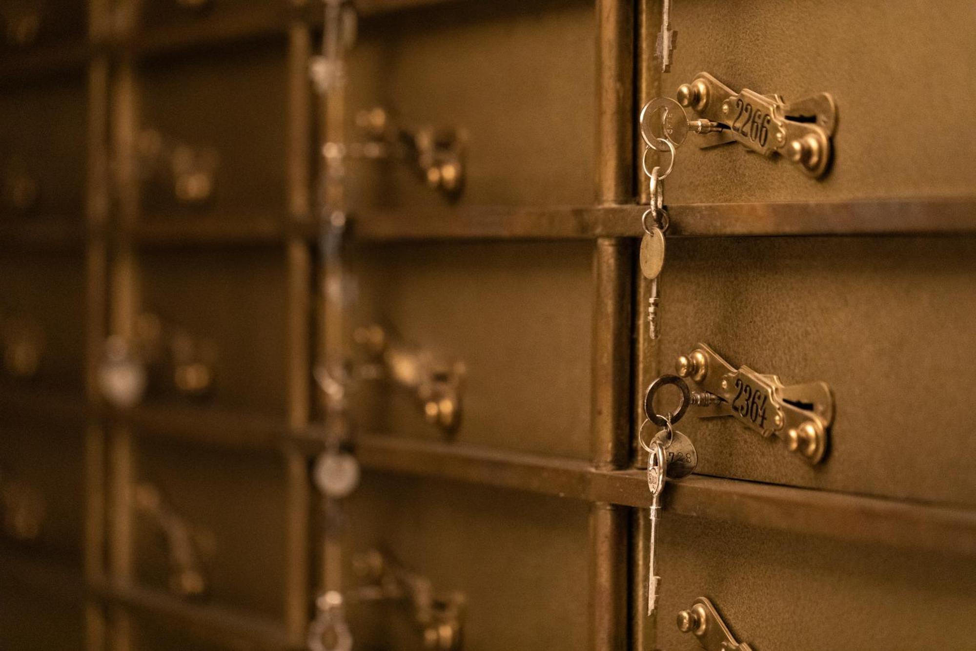 Hotel The Marmorosch Bucharest, Autograph Collection Exteriér fotografie Safe deposit boxes