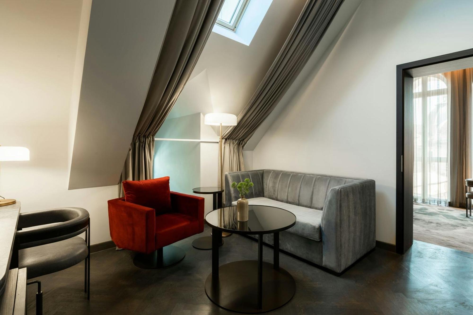 Hotel The Marmorosch Bucharest, Autograph Collection Exteriér fotografie A suite at the Hotel
