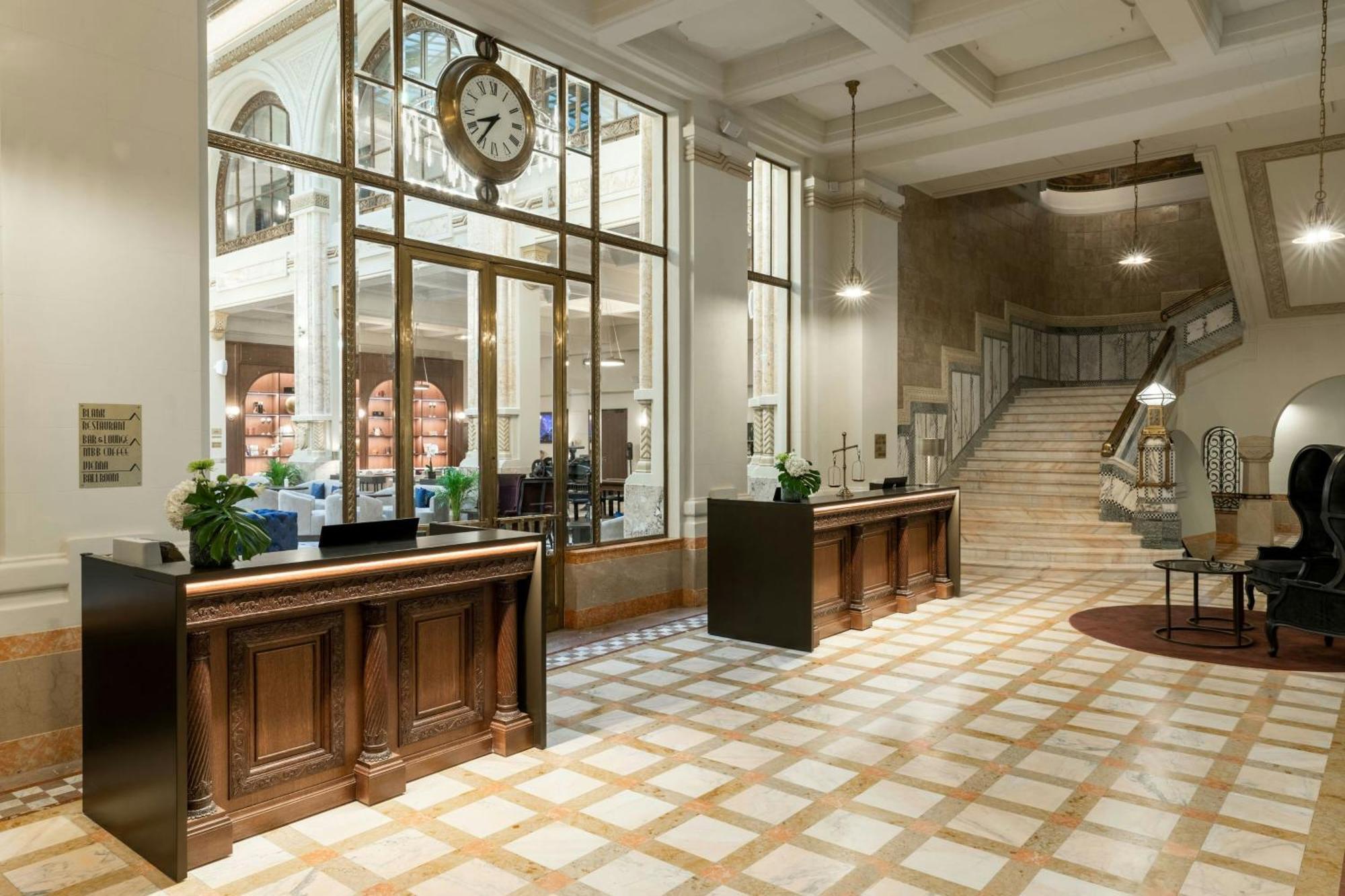 Hotel The Marmorosch Bucharest, Autograph Collection Exteriér fotografie The hotel's lobby